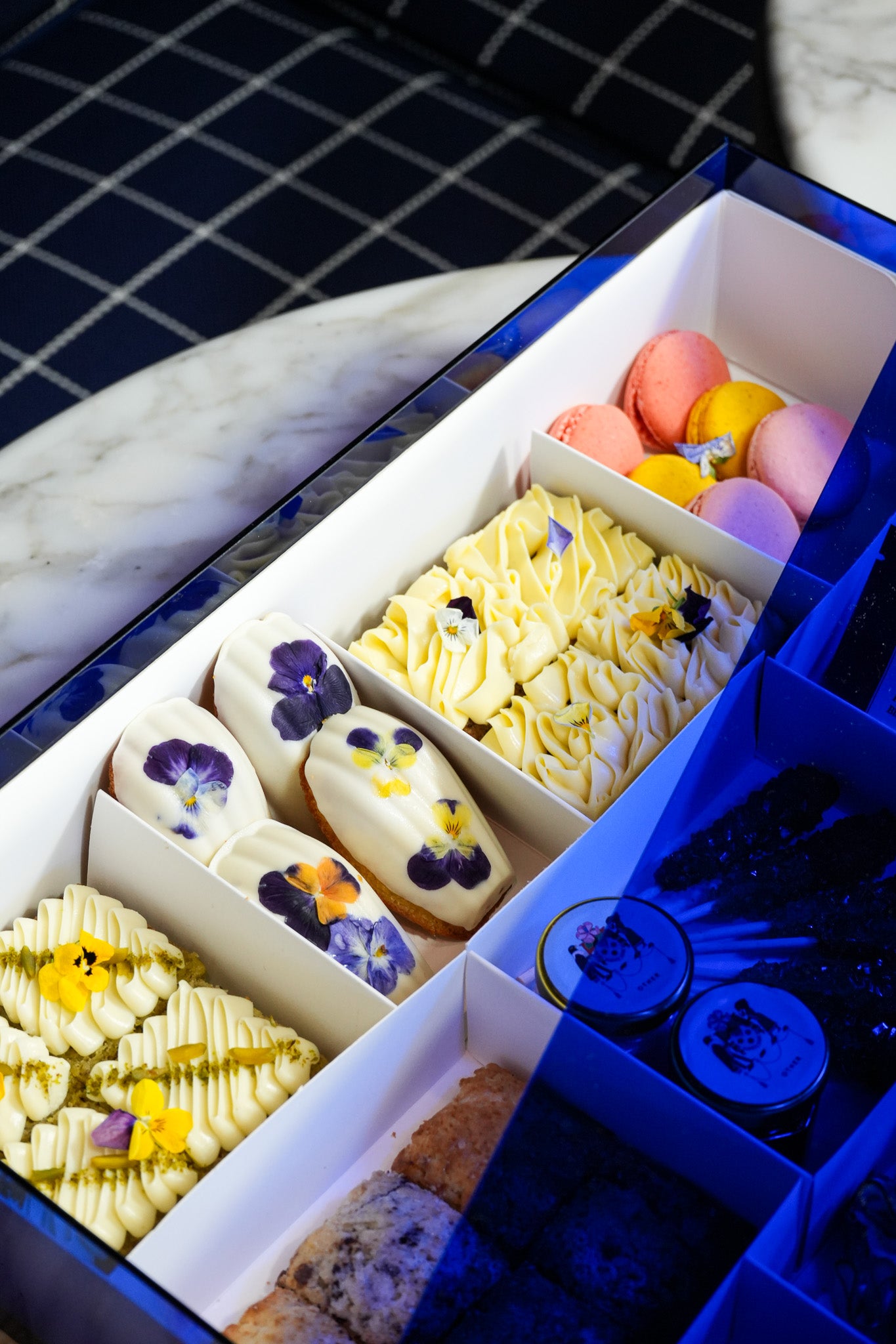 OTHER Afternoon Tea Box